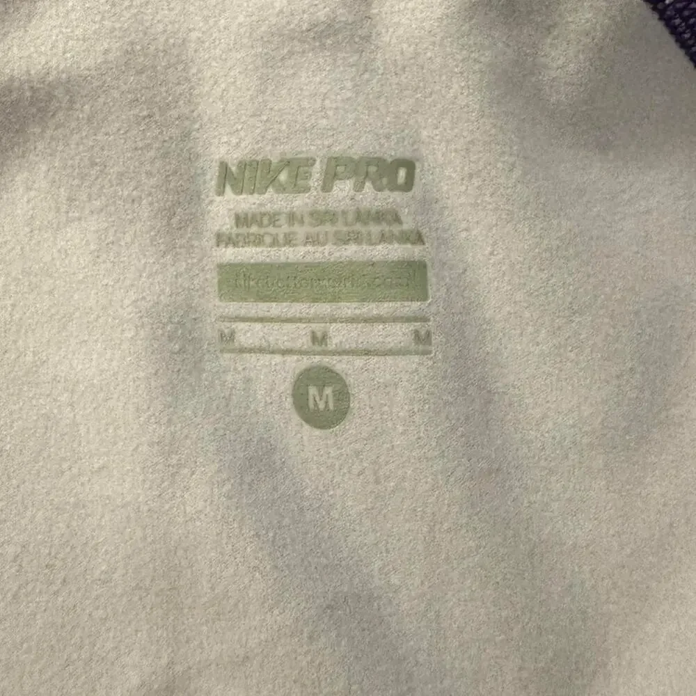 NikePro Hyperwarm 1/2 zip Pullover (size M) 145